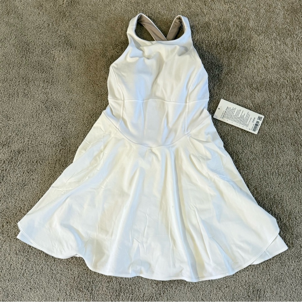Lululemon Court Crush Dress White Tennis Golf Pickleball NWT Size 6 - Picture 6 of 9